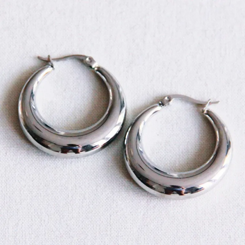 Creole aus Edelstahl 30 mm „breit“ - Silber