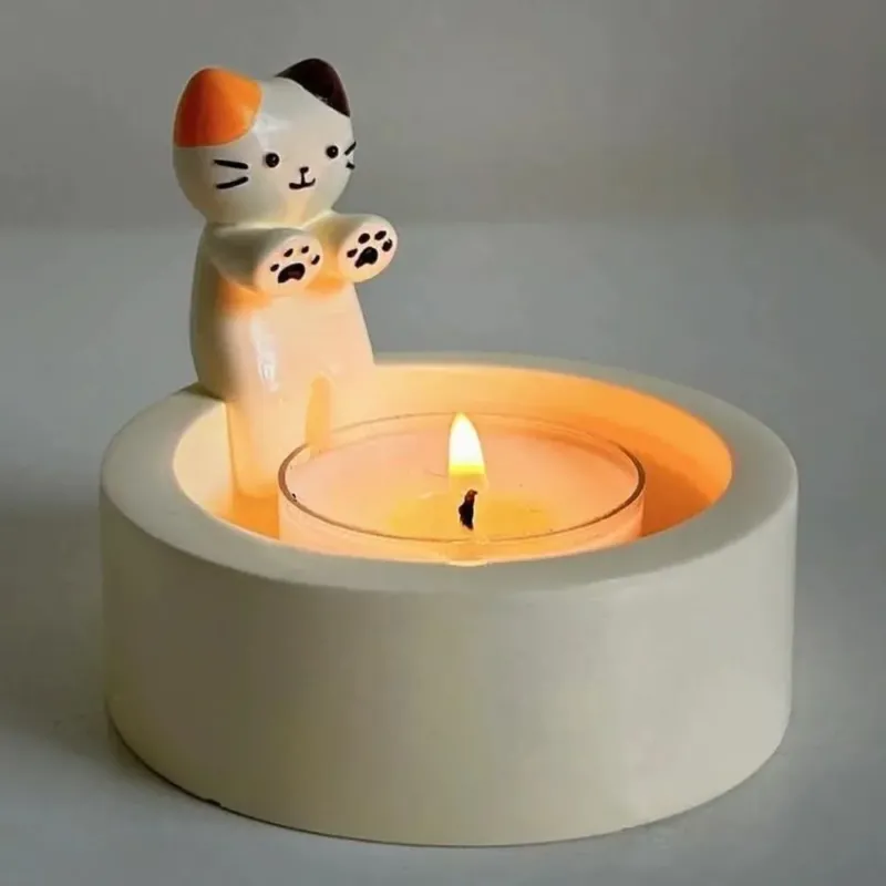 CANDLEPAWS – Cute Kitten Candle Holder