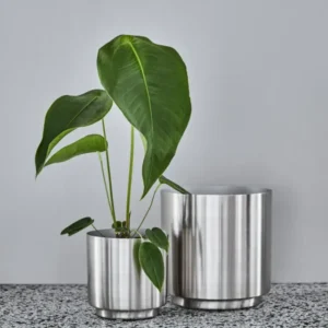 Urtepotte, HDBailey, Silver finish