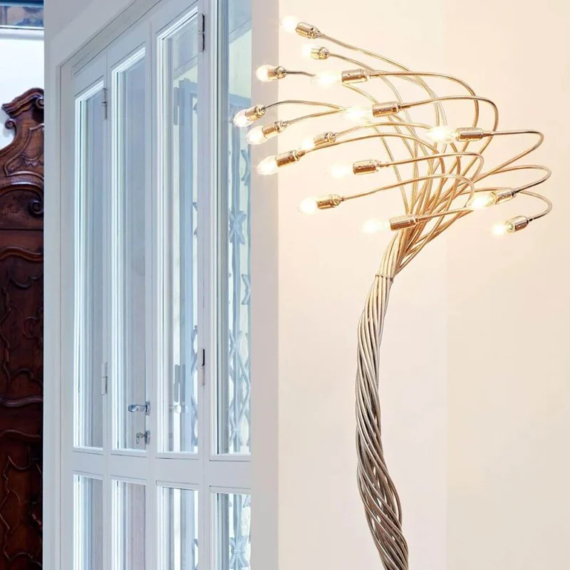 Catellani & Smith Sottovento 15 LED Stehleuchte Flex 180-200cm Dimmbar in modernem Wohnambiente