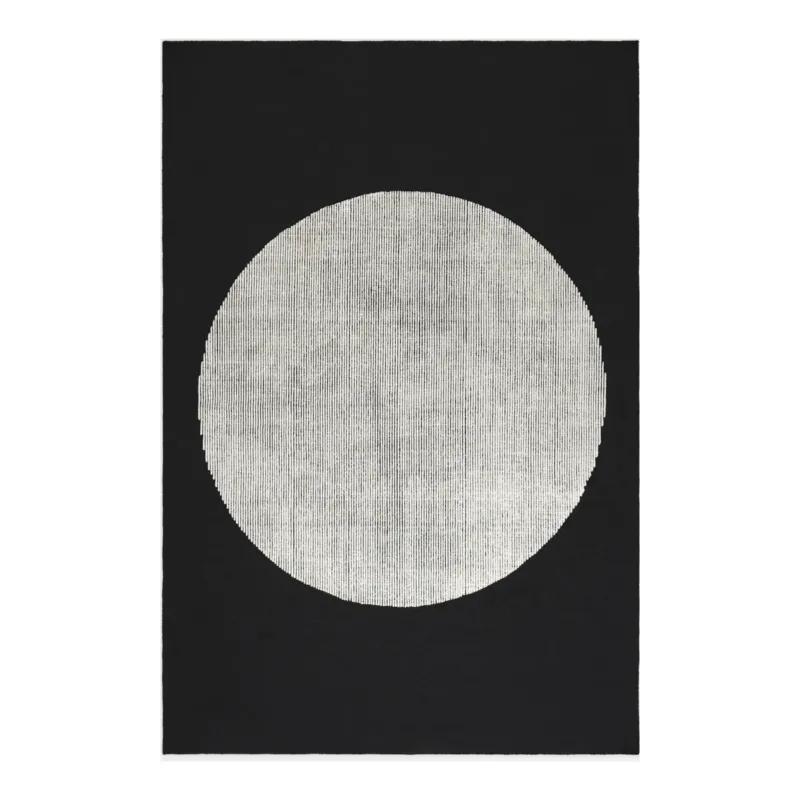 Disc Rug Overview handgefertigter Design Teppich in Schwarz Weiß Naturwolle für moderne Wohnräume