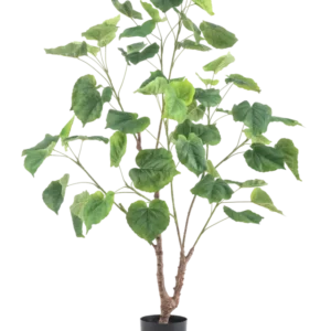 Die Kunstpflanze Ficus 120 cm ist eine hohe Kunstpflanze mit mehreren schlanken Zweigen und großen, herzförmigen grünen Blättern, in einem schlichten schwarzen Topf vor weißem Hintergrund.