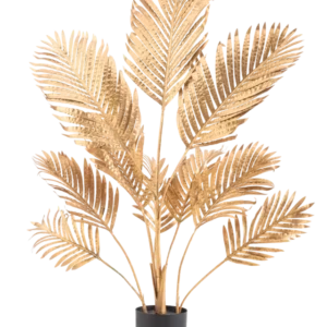 Die künstliche Palme Areca Gold 120 cm hat metallisch goldene Palmblätter in einem schwarzen Topf vor einem schlichten weißen Hintergrund.