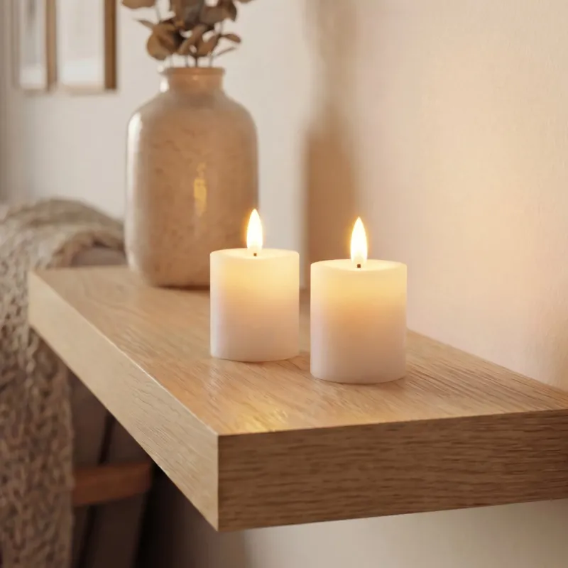 2er-Pack LED-Stumpenkerzen in Weiß mit realistischer 3D-Flamme
