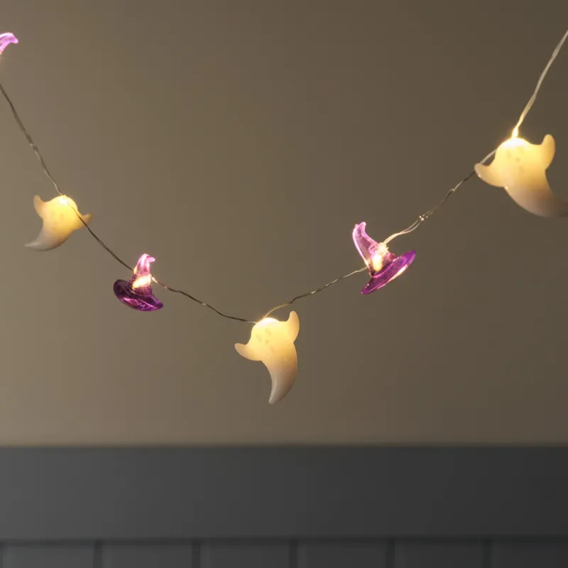 20er Halloween LED-Mikro-Lichterkette mit Geistern & Hexenhüten beleuchtet
