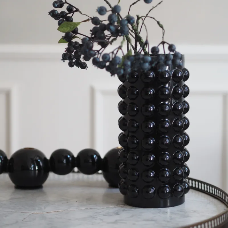 Vase Schwarz · Zylindervase mit Noppenrelief aus glänzendem Glas