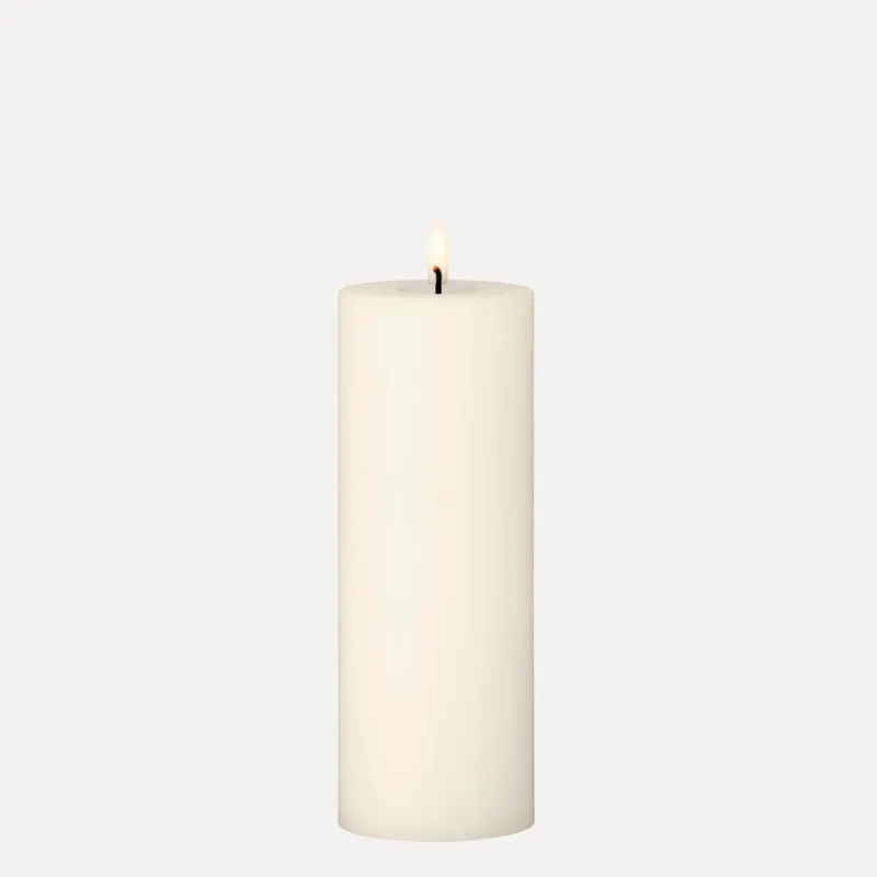 Ester & Erik LED Stumpenkerze - 06 ivory