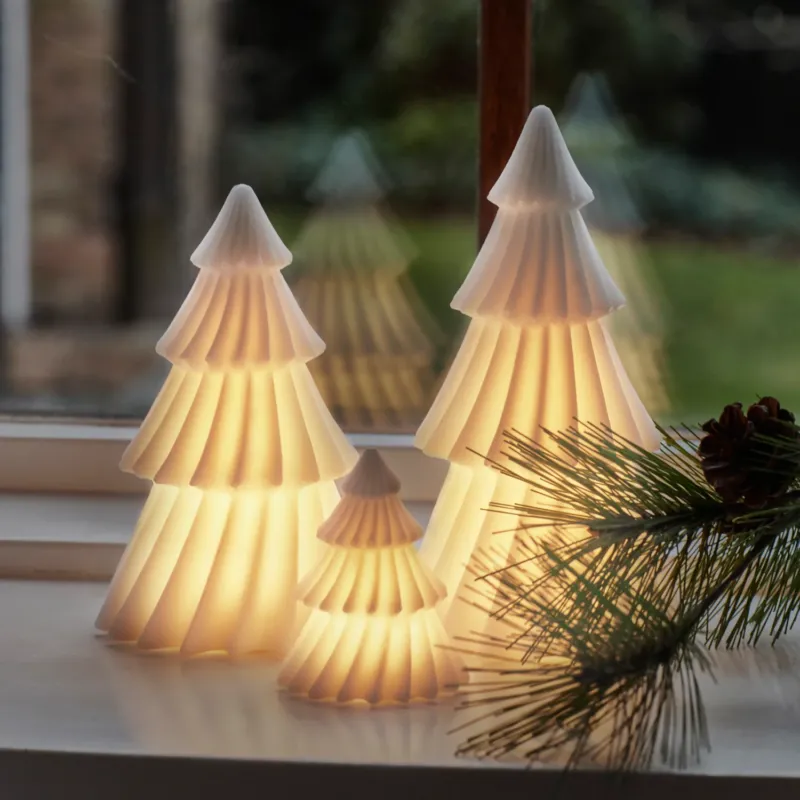 LED-Leuchte Tannenbaum Olivia Wachs - weiß