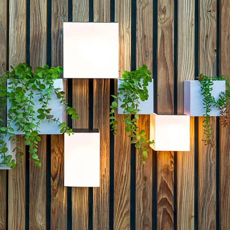 Wally LED Solar Wandlampe mit Bewegungssensor, moderne wetterfeste LED Wandleuchte für innen und außen