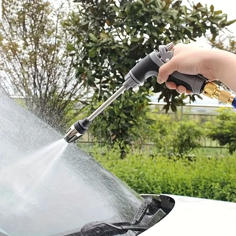 AQUAFORCE - High-pressure foam spray gun designed for efficient outdoor cleaning tasks