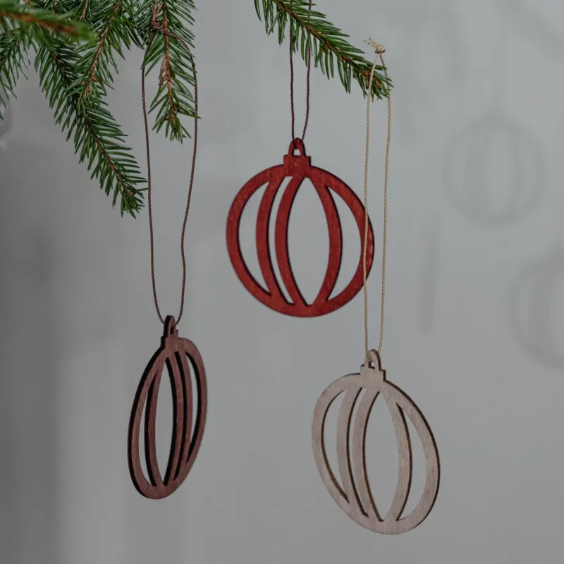 Holzanhänger Weihnachtskugel Målen