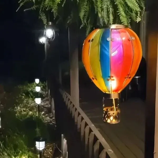 GLOWBREEZE – Illuminated Balloon Decor for Magical Evenings