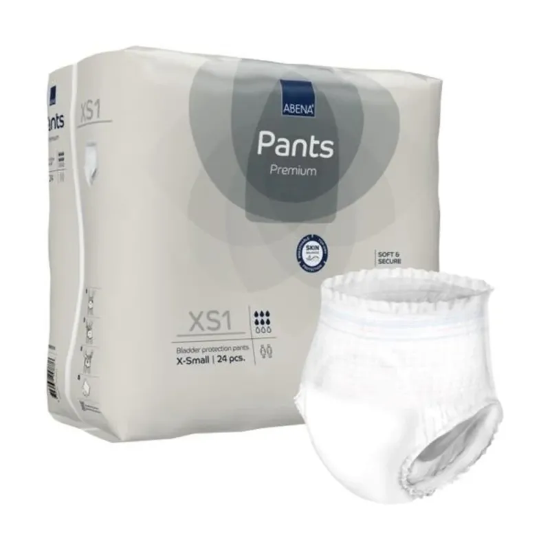 Ein Produktbild zeigt eine Packung Abena Pants Premium in der Größe XS1. Die Verpackung ist in einem modernen Design gestaltet, hauptsächlich in Blau mit weißen und grünen Akzenten. Auf der Vorderseite sind Informationen zum Produkt deutlich sichtbar, einschließlich der Marke Abena und des Produkttyps. Die Packung enthält luftdurchlässige, absorbierende Pants für Erwachsene. Der Hintergrund ist neutral, um das Produkt hervorzuheben.
