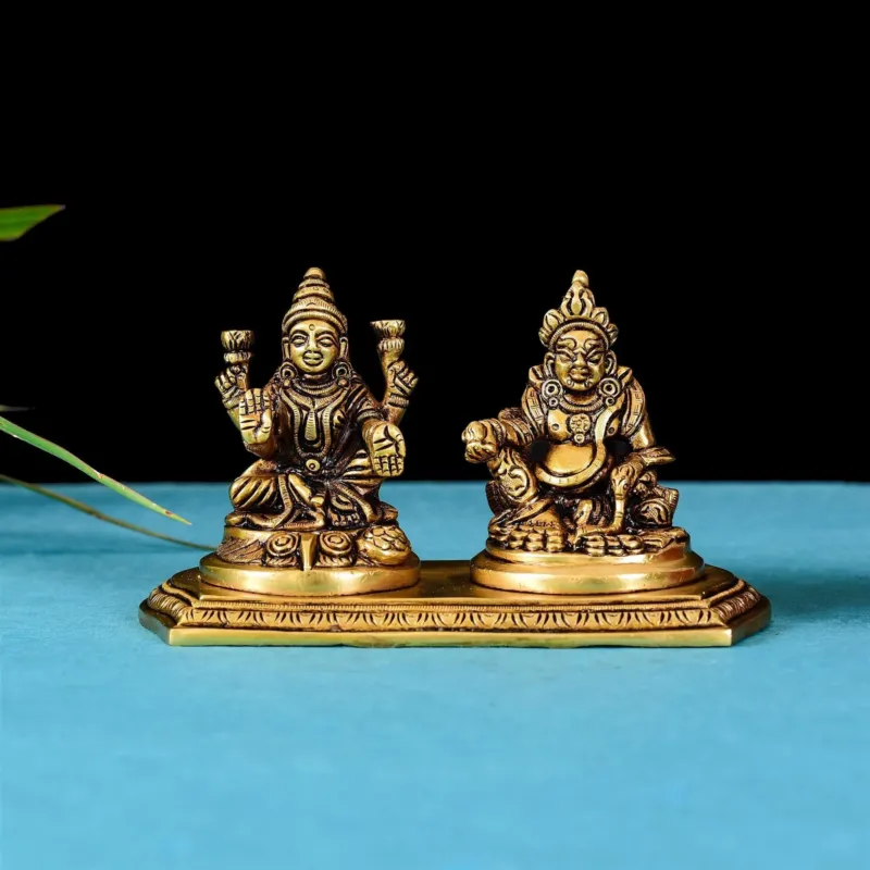 Brass Kuber And Lakshmi Superfine Idol (3.5 INCH)
