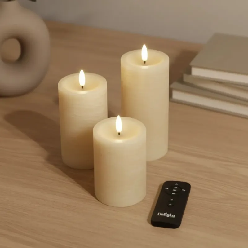 3er-Set LED Stumpenkerzen innen – Creme mit Fernbedienung & realistischer 3D-Flamme Deluxe Homeart