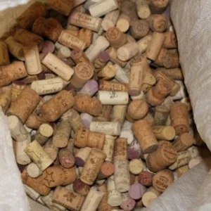 Kurk24 Gebruikte MIX- Wijn kurken en Champagner kurk 3000 STUKS
