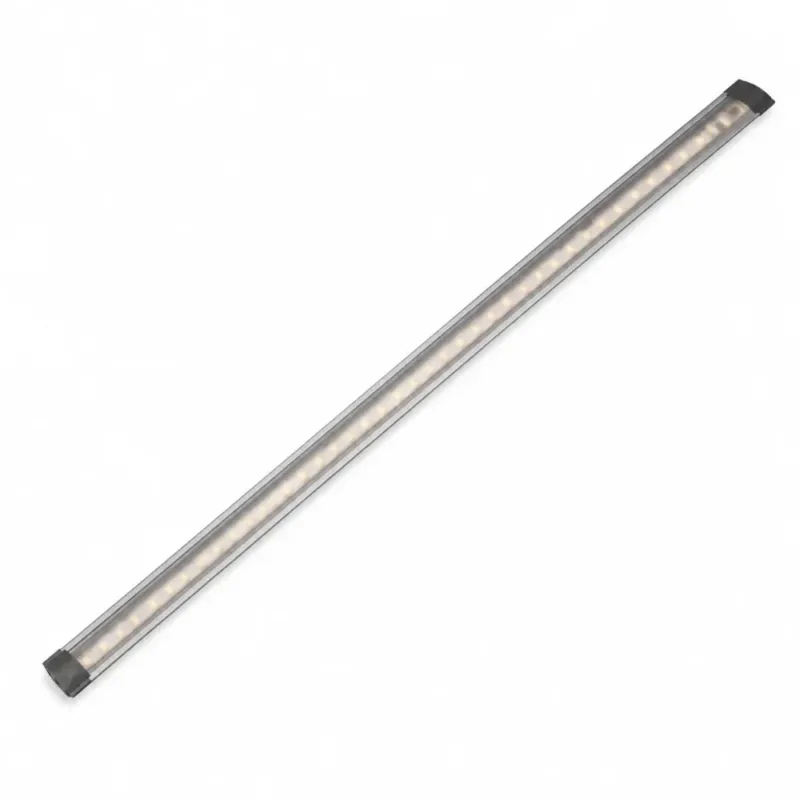 studio-22911018.jpg LED Unterbauleuchte 50 cm aus Aluminium mit schlankem Profil und halbklarer Abdeckung vor weißem Hintergrund