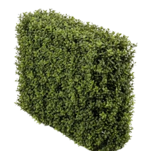 Die künstliche Buchsbaumhecke UV 70x20x50 cm, eine dichte grüne Rechteckhecke mit kleinen Blättern, wird in einem UV-geschützten Kunststoffpflanzgefäß vor einem schlichten weißen Hintergrund gezeigt.