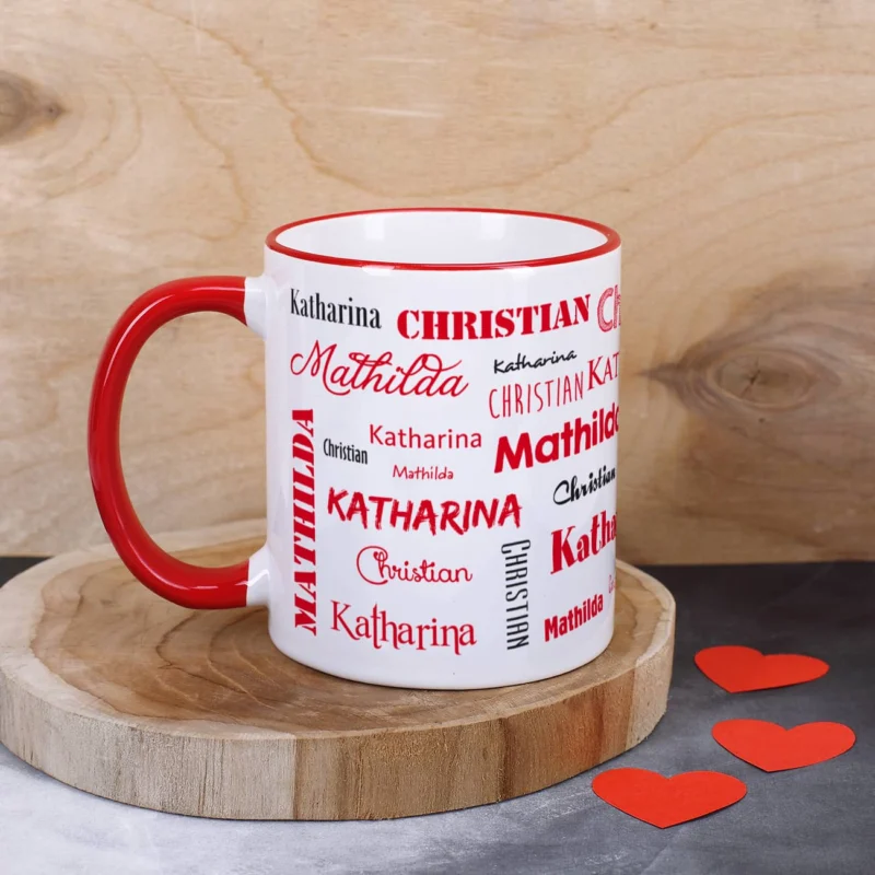 Tasse mit drei Namen, rot