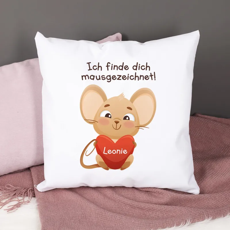 Personalisiertes Kissen mit Mausmotiv und Spruch „Ich finde dich mausgezeichnet!“ mit Name Leonie im Herz als Valentinstagsgeschenk