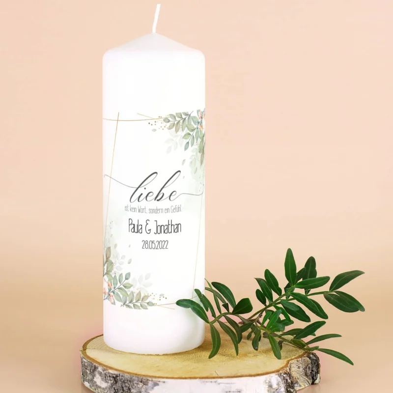 Kerze zur Hochzeit mit Namen, Datum und Blätterdesign