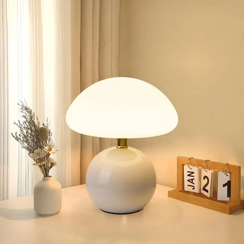 CAPLORA – Modern Mushroom Table Lamp for Gentle Ambient Glow